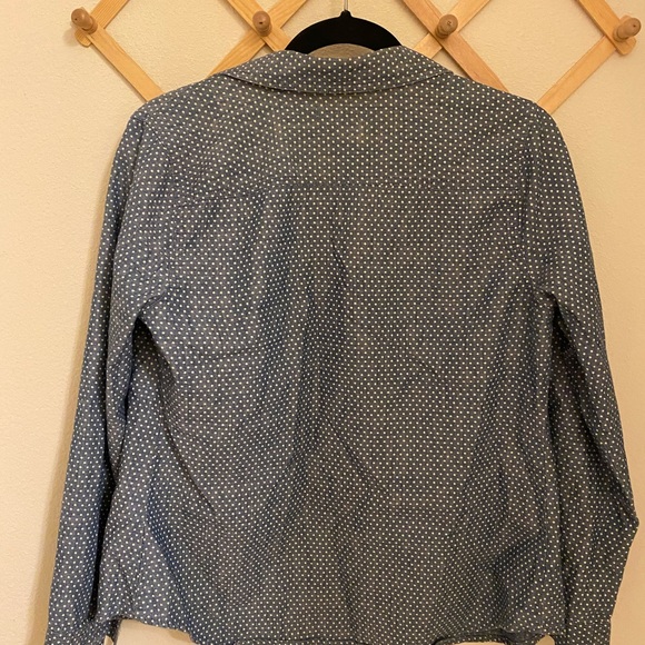 OLD NAVY chambray polka dot button down shirt - Picture 3 of 3